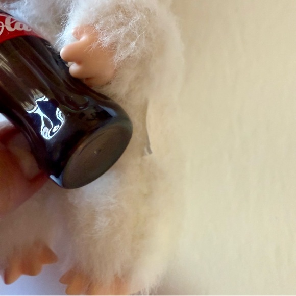 Pop Mart Labubu Hope Big Into Energy and Coca Cola Surprise Shake The Monsters - Picture 3 of 11